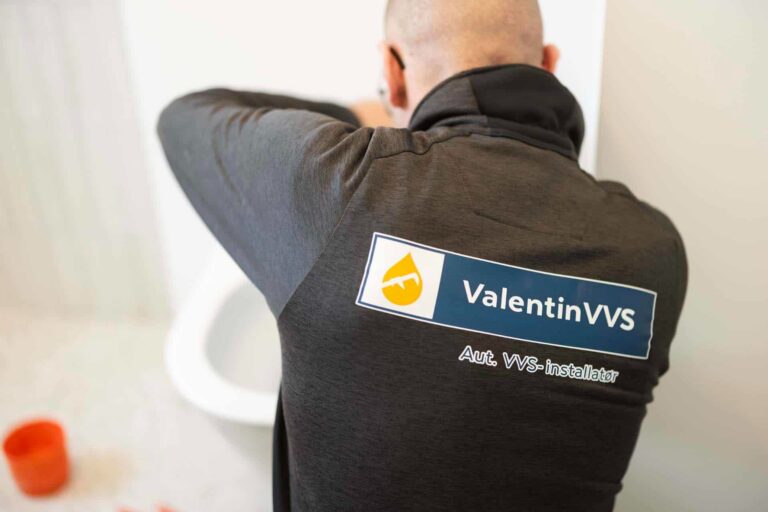 Hvad koster et nyt badeværelse – og hvad får du igen ved salg?